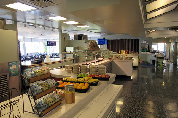 Center Serving Line at North Buffet