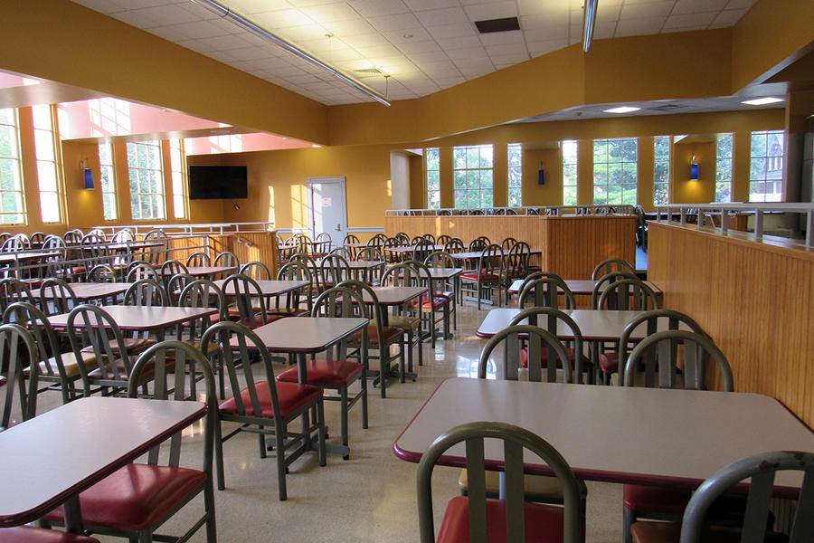 Seating at West Buffet