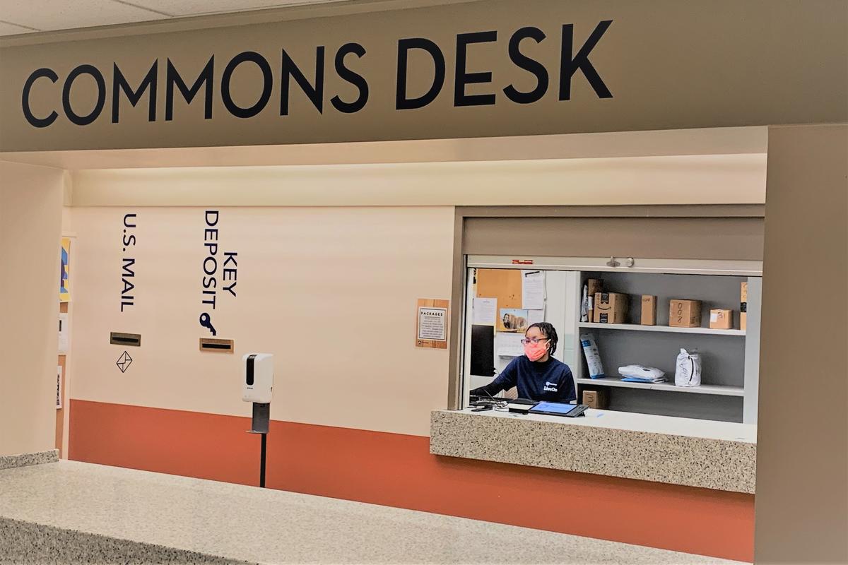 Waring Commons Desk